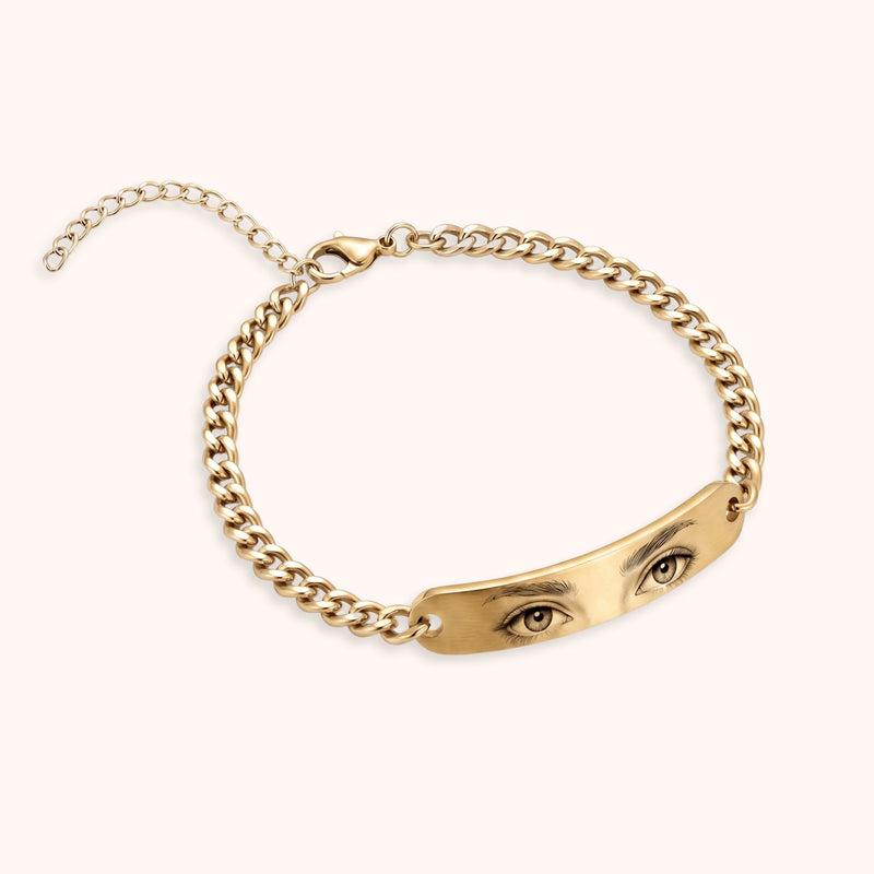 Bracciale con sguardo inciso