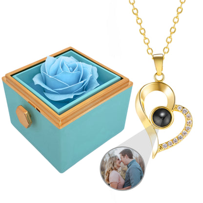 HORUS COFANETTO ROSA™ | Collana Cuore Zirconato con Microfoto - Rosso / Oro 18K