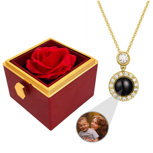 HORUS COFANETTO ROSA™ | Collana occhio zirconato con Microfoto - Rosso / Oro 18K
